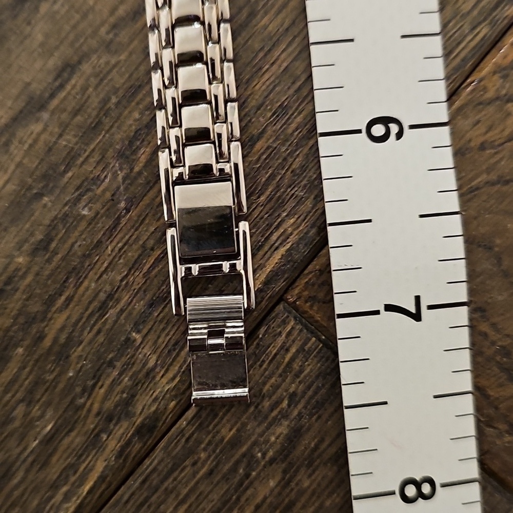 Quartz Diamond Watch - Picture 4 of 6